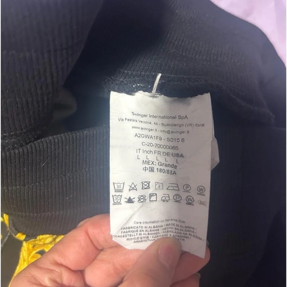 Versace pants - Picture 2 of 4